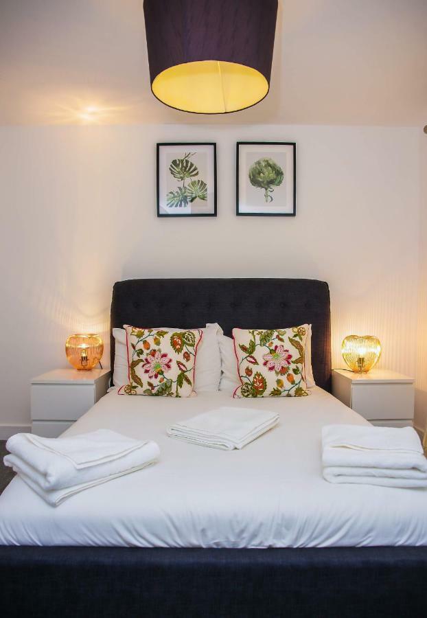 Superior 2 Bedroom Apartments Londres Exterior foto